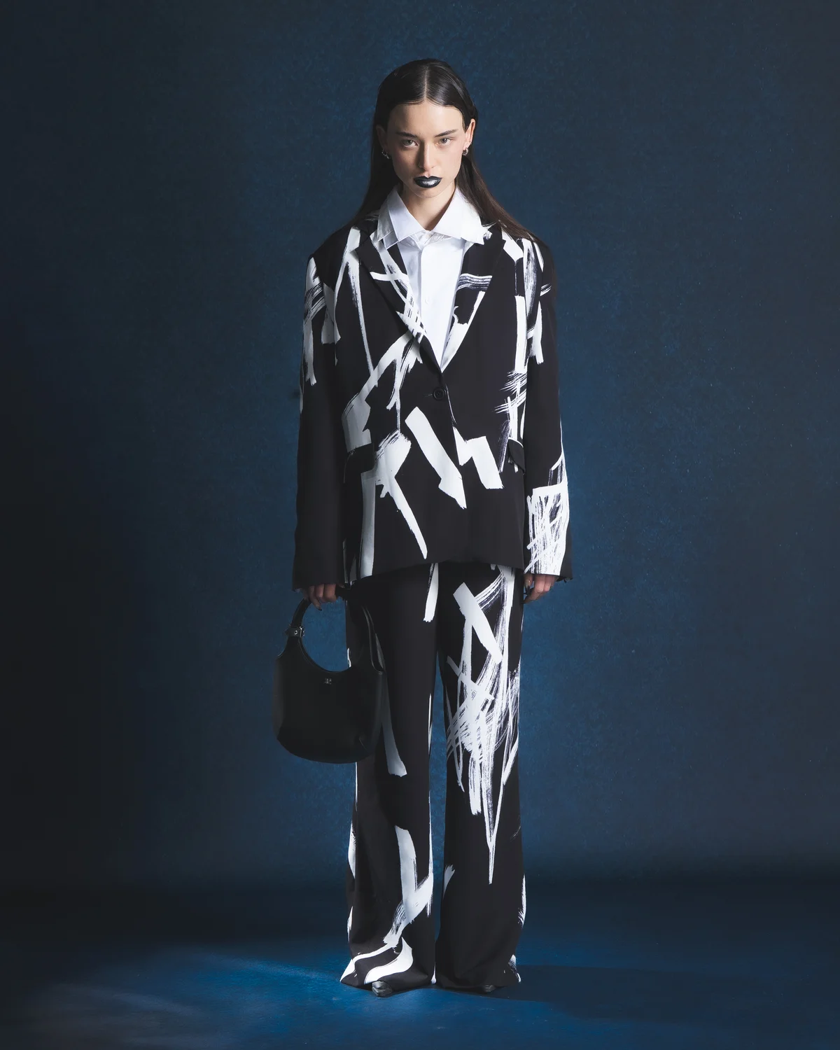 Photo merde magazine  GEOGIA IS A FORM par Eddy Soilihi - Image 1